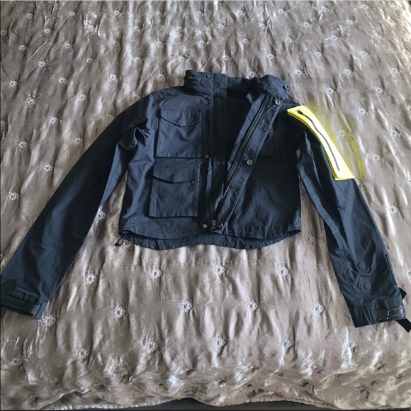 ❌SOLD❌ NIKE OFF WHITE JACKET - Picture 7 of 16